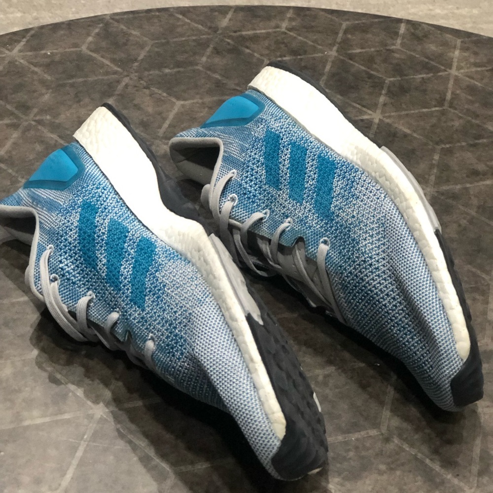 Addidas Ultra Boost - Picture 8 of 9